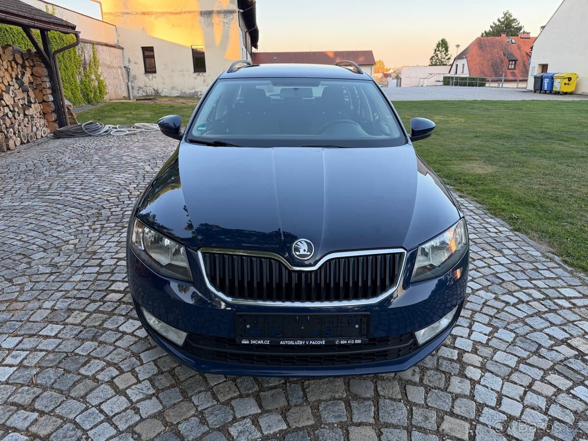 Škoda Octavia 3 1.2 tsi 77kw combi nová STK výhřevy Webasto
