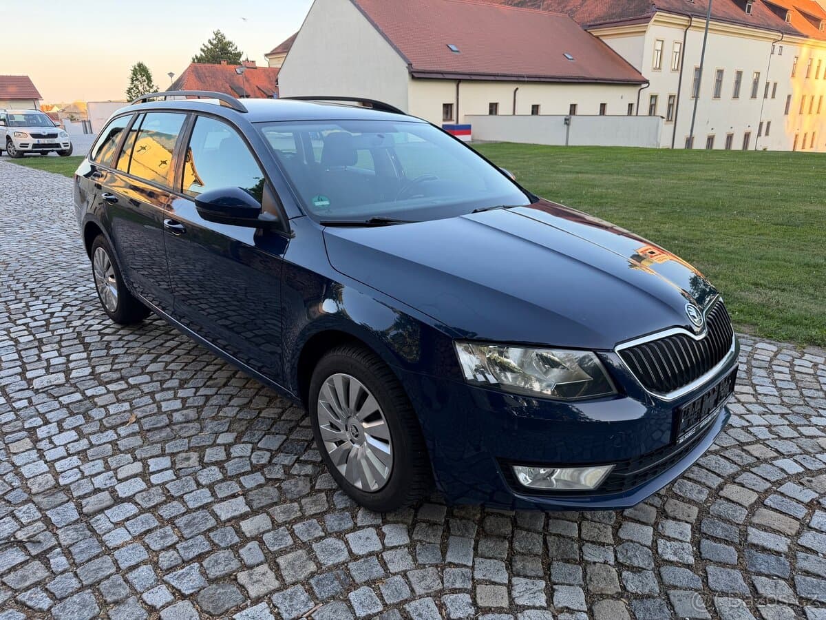 Škoda Octavia 3 1.2 tsi 77kw combi nová STK výhřevy Webasto