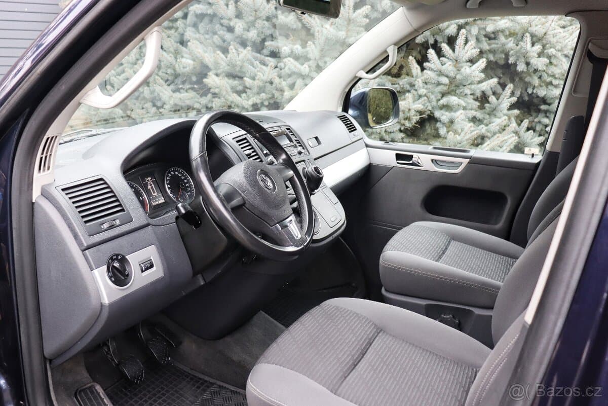 VW Multivan LONG T5 4x4 103kw 04/2013 4MOTION ŠPÉRA UZÁVĚRKA