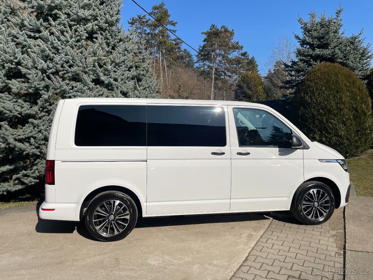 VW Multivan T6.1 110kw MR2021 MRTVÝ ÚH/KAMERA/LANE/TAŽNÉ/DPH