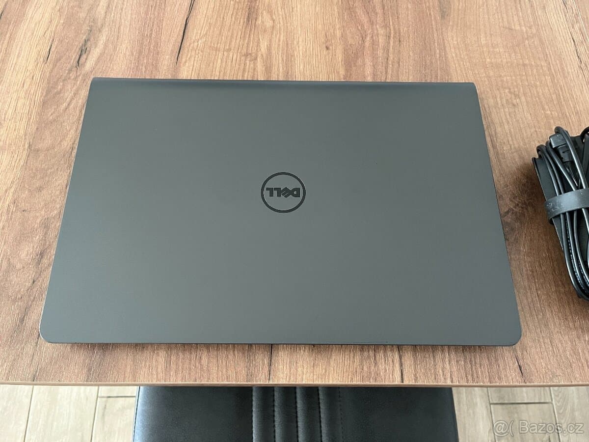 UltraBook Dell Latitude 3550 15.6"LED-SSD 256GB-i5 4x2.7GHz