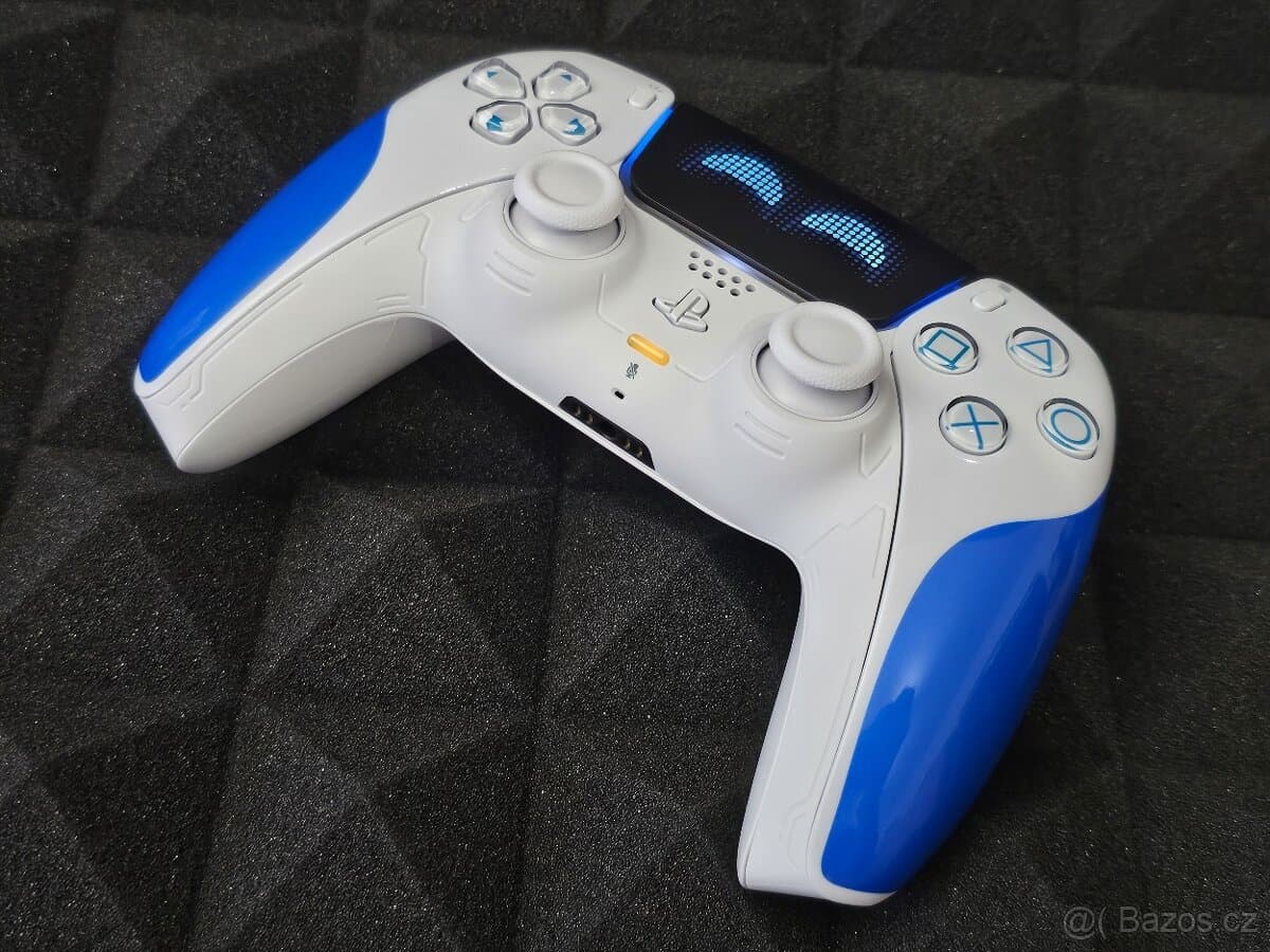 OVLADAČ PS5 / ASTRO BOT 2