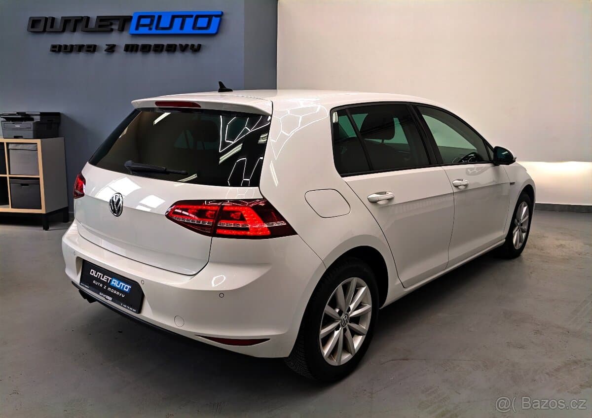 VW GOLF VII 1.4 TSI 110KW,2016, LOUNGE, WEBASTO, LED, KAMERA