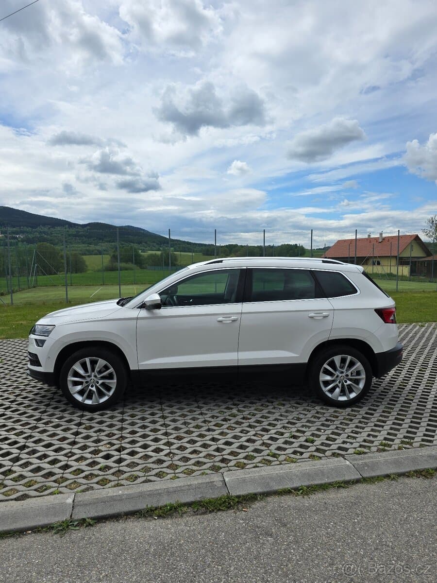 Škoda Karoq TSI Style NAVI TAŽNÉ 75tkm ODP.DPH
