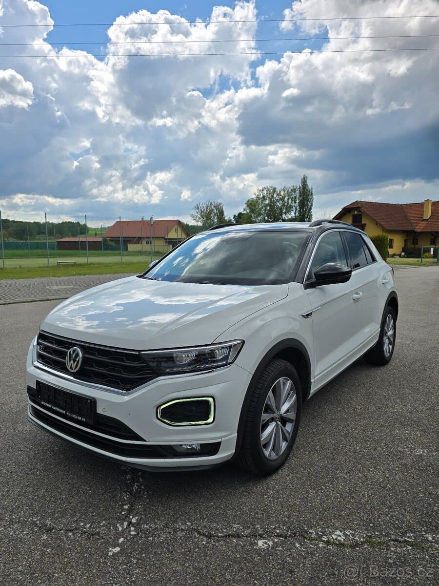 Volkswagen T-Roc TSI R-LINE, 70tkm, NAVI/odp. DPH/TOP STAV