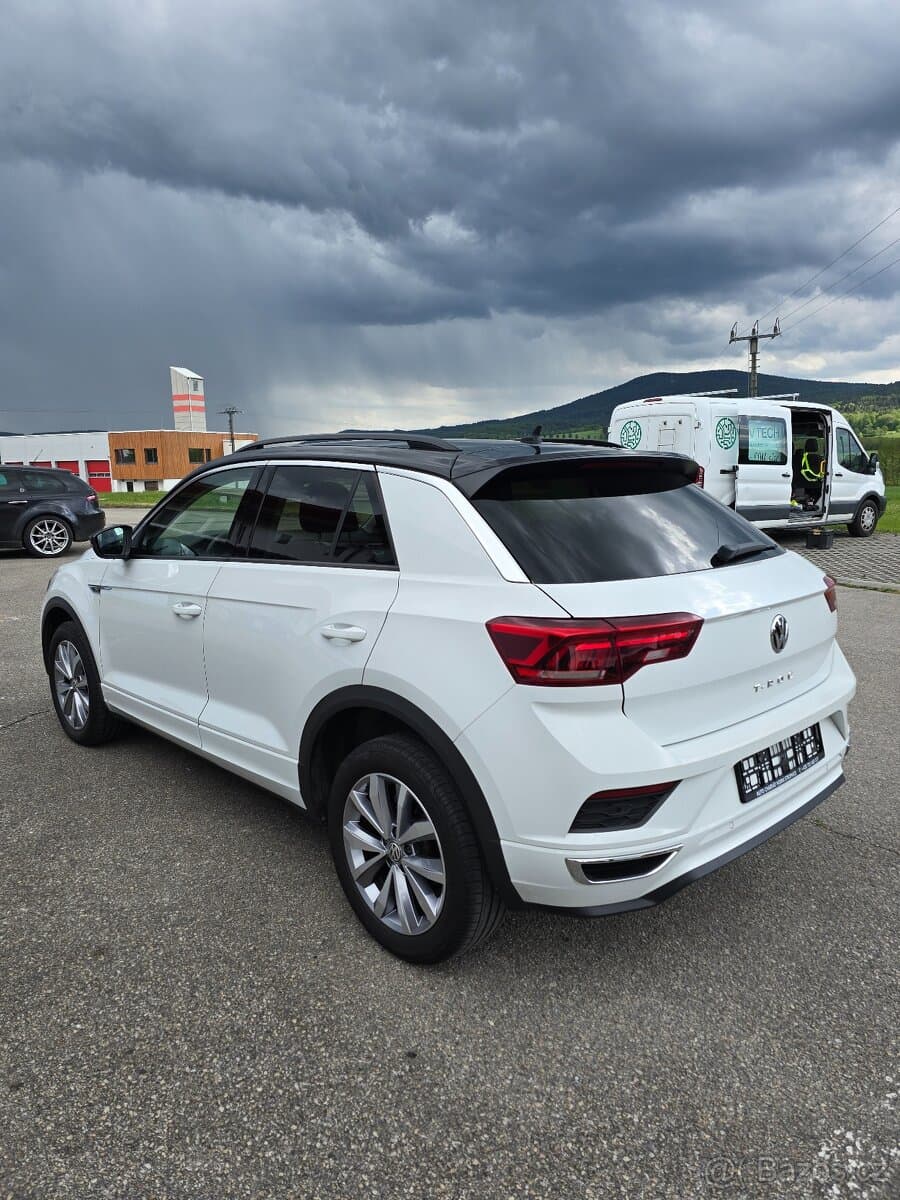 Volkswagen T-Roc TSI R-LINE, 70tkm, NAVI/odp. DPH/TOP STAV
