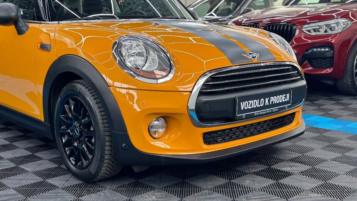 Mini One 1.2i,ČR,manuál,servis BMW