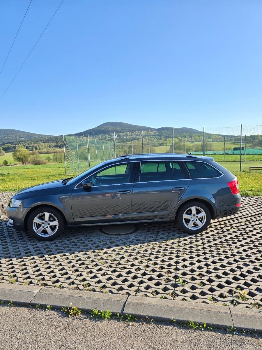 Škoda Octavia, 1.4 TSI Elegance G-TEC CNG Manuál