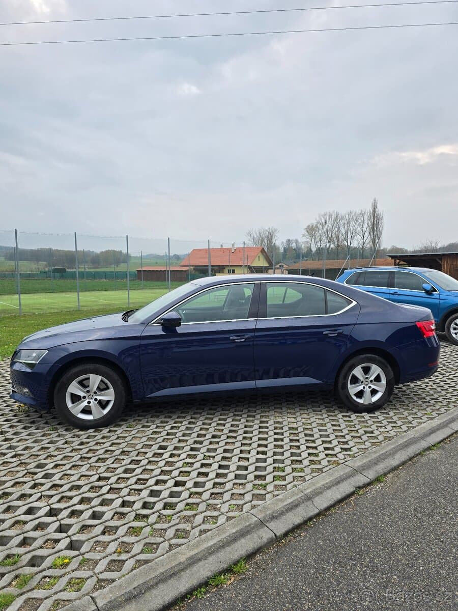 Škoda Superb, 1.4 TSI 110Kw Manuál Plný servis ŠKODA