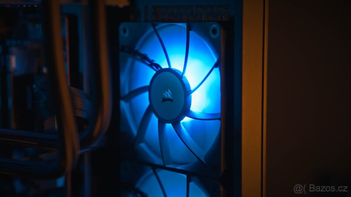 Herní PC - RTX 4070Ti / i7-13700KF / 2TB / 32GB - záruka