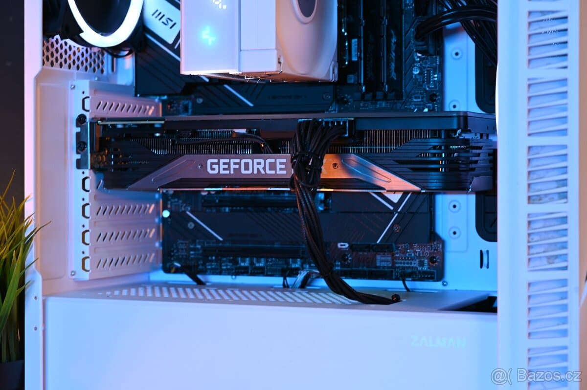 Herní PC - RTX 3080 / i7-13700KF / 1TB / 32GB - záruka