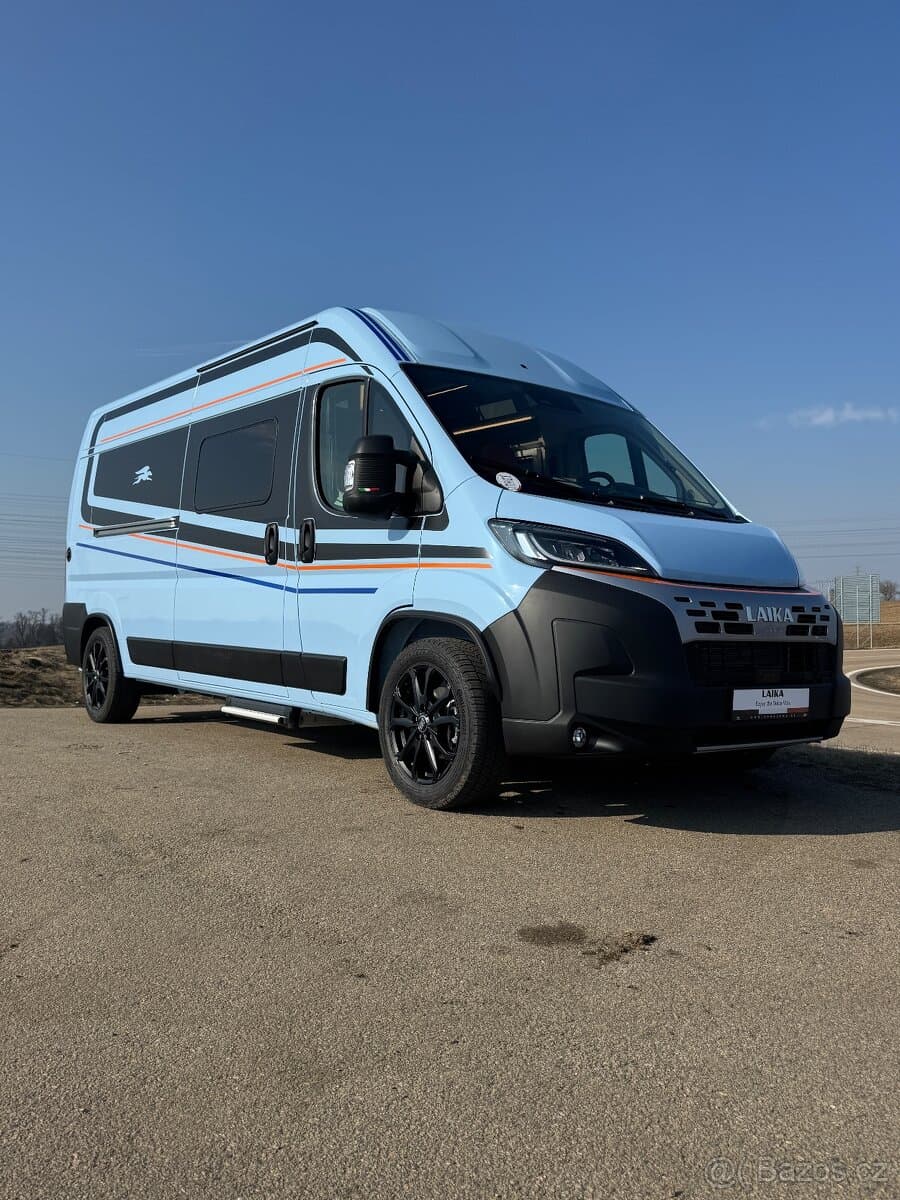 Laika Kosmo 60 Supremo l 180PS l automat l bohatá výbava