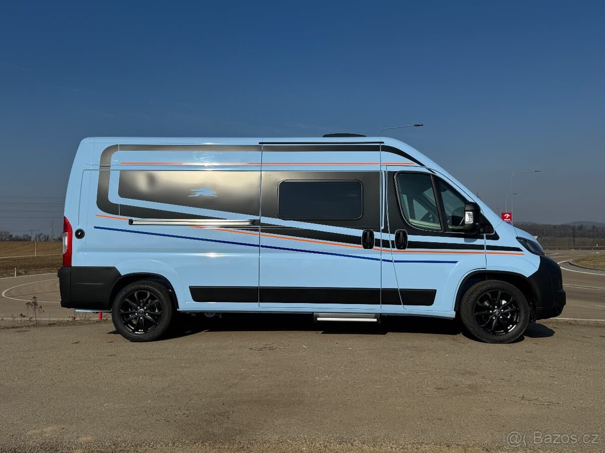 Laika Kosmo 60 Supremo l 180PS l automat l bohatá výbava