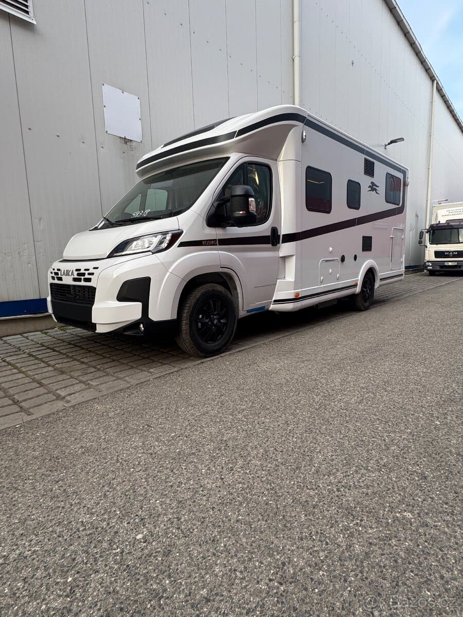 Laika Kosmo L 319 I 2026 I 5 míst jízda / spánek