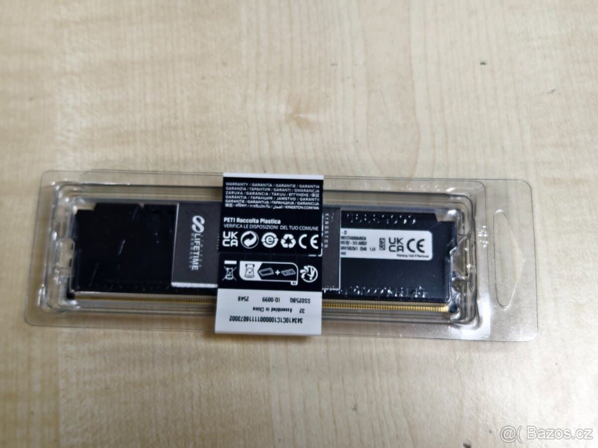 32GB RGB Kingston 6000MHz CL30 - zabalené,záruka,odpočet DPH