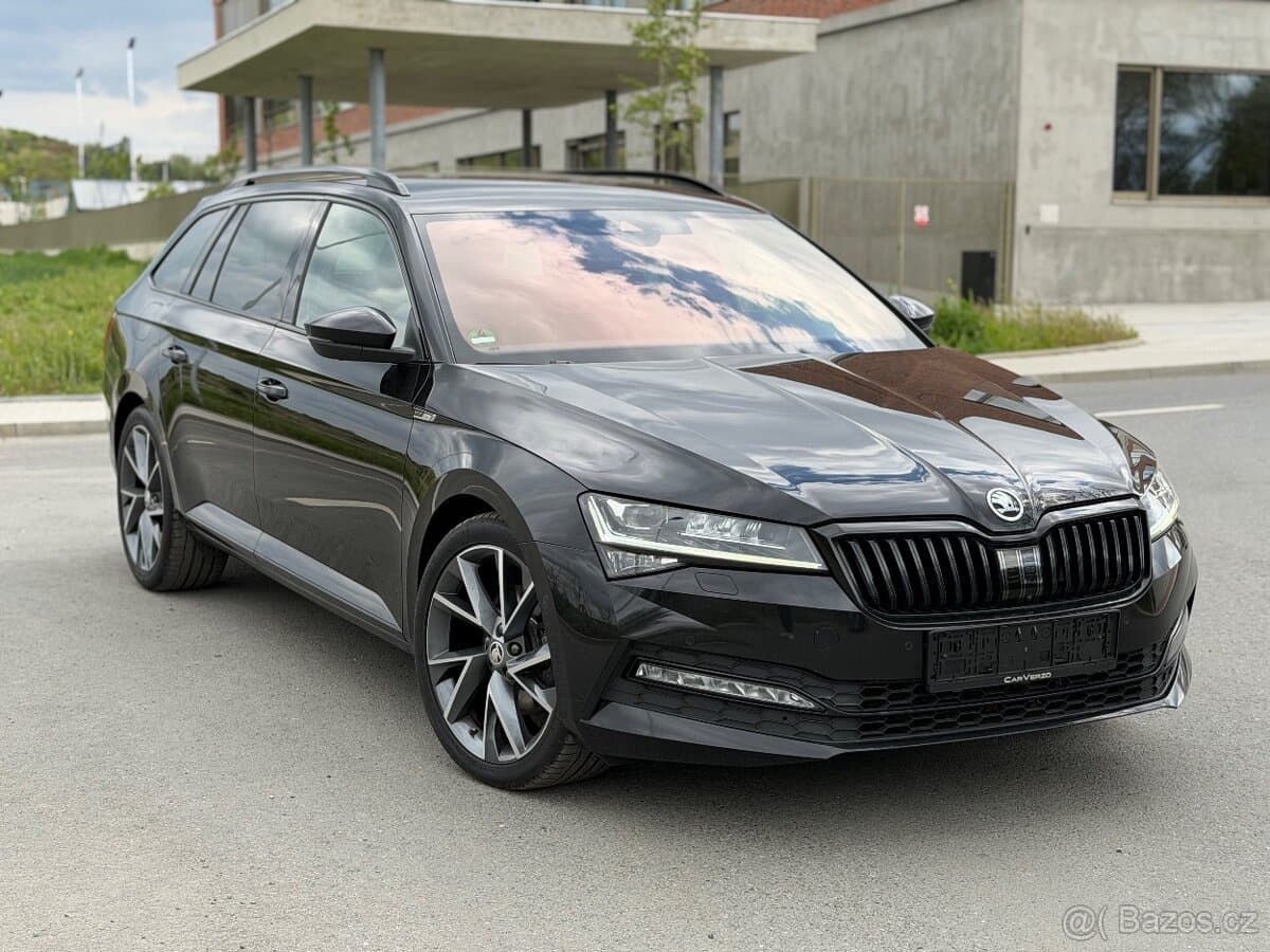 ŠKODA SUPERB III FL 2.0 TDI 110KW SPORTLINE TAŽNÝ 360KAMERY