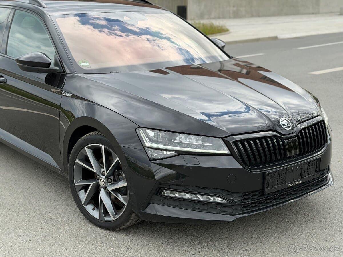 ŠKODA SUPERB III FL 2.0 TDI 110KW SPORTLINE TAŽNÝ 360KAMERY