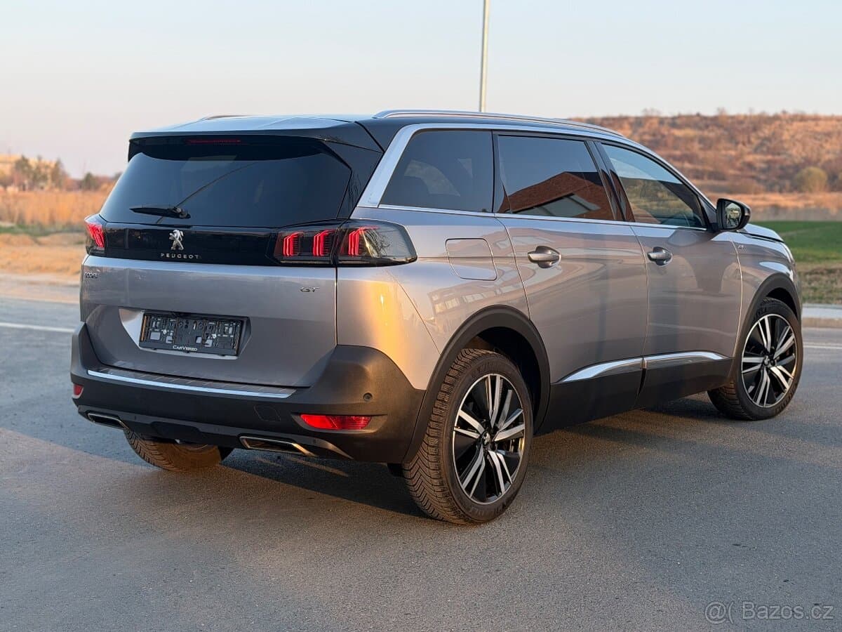 PEUGEOT 5008 2.0 HDI 130KW GT 360KAMERY MASÁŽE 7MÍST VÝHŘEV