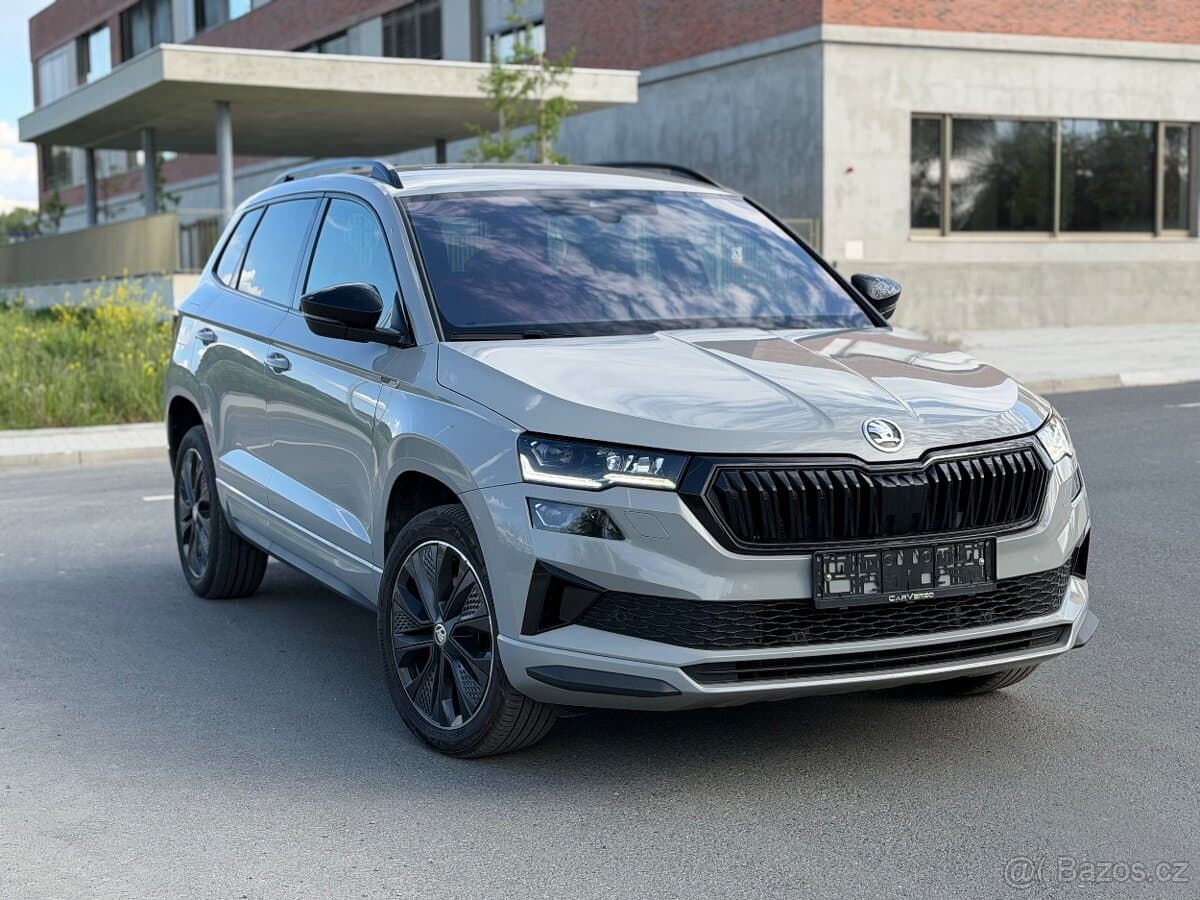 ŠKODA KAROQ FL 1.5 TSI 110KW DSG SPORTLINE TAŽNÝ VIRTUAL