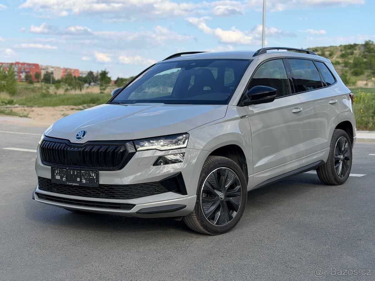 ŠKODA KAROQ FL 1.5 TSI 110KW DSG SPORTLINE TAŽNÝ VIRTUAL