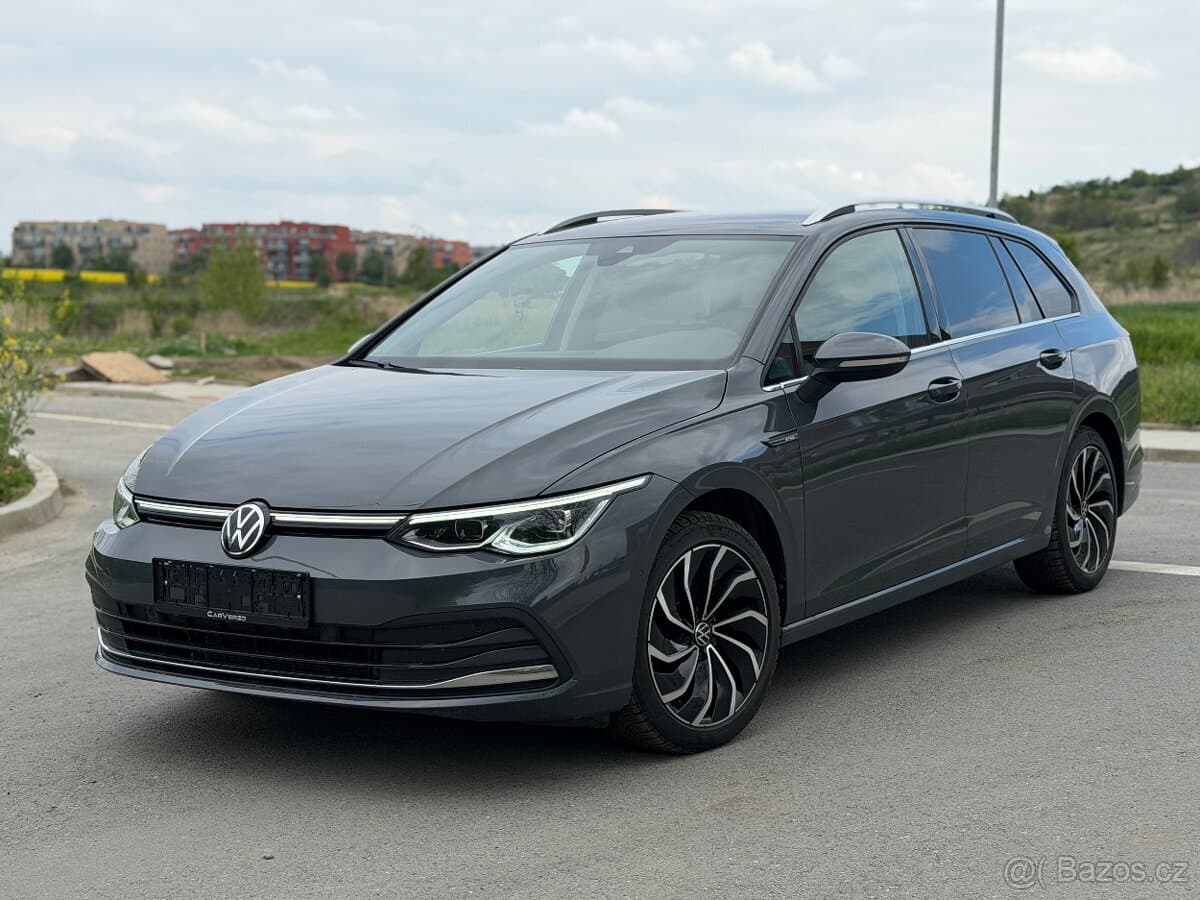 VW GOLF 8 2.0 TDI 110KW DSG STYLE IQ LIGHTS KAMERA TAŽNÝ