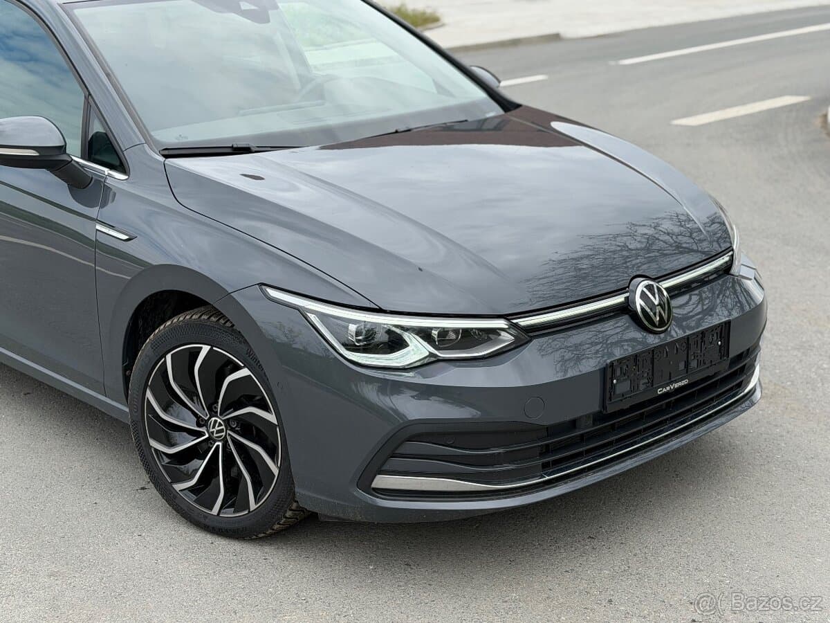 VW GOLF 8 2.0 TDI 110KW DSG STYLE IQ LIGHTS KAMERA TAŽNÝ