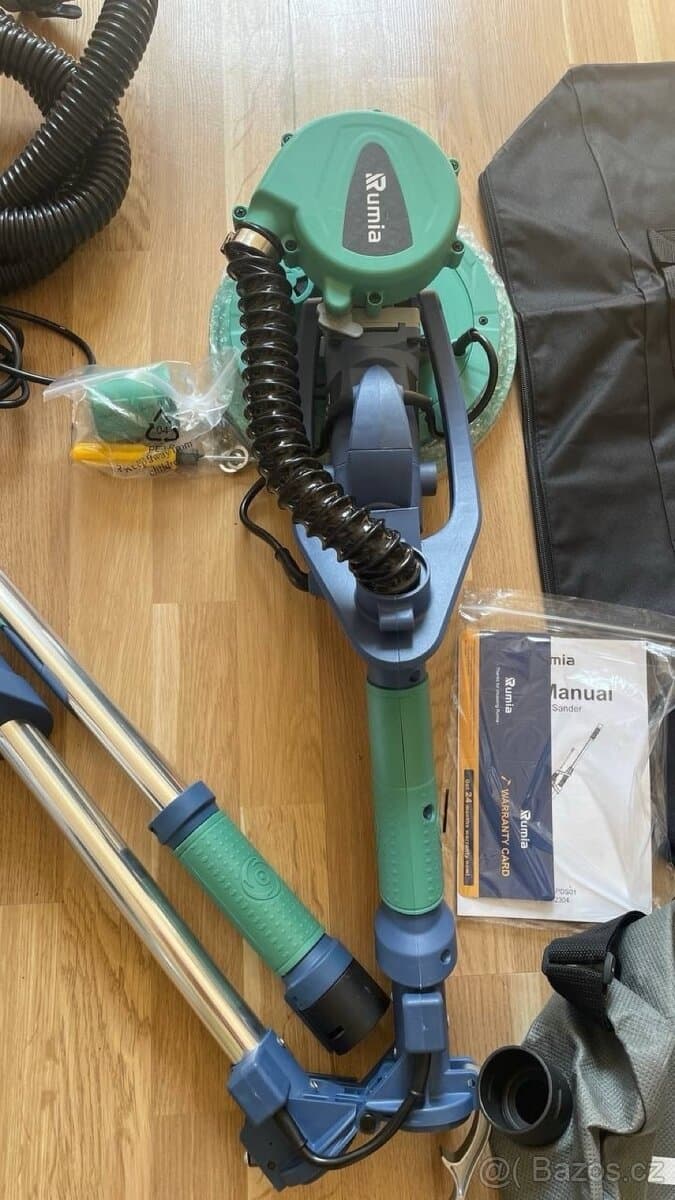 BRUSKA NA SD A OMÍTKU S ODSÁVÁNÍM 800W, žirafa