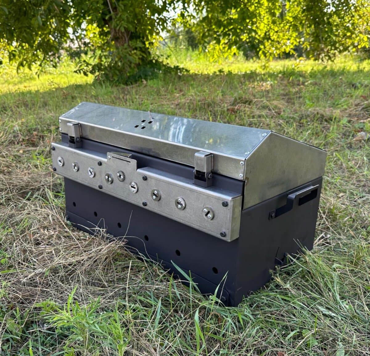 Automatický gril Kompakt na 8 špízů