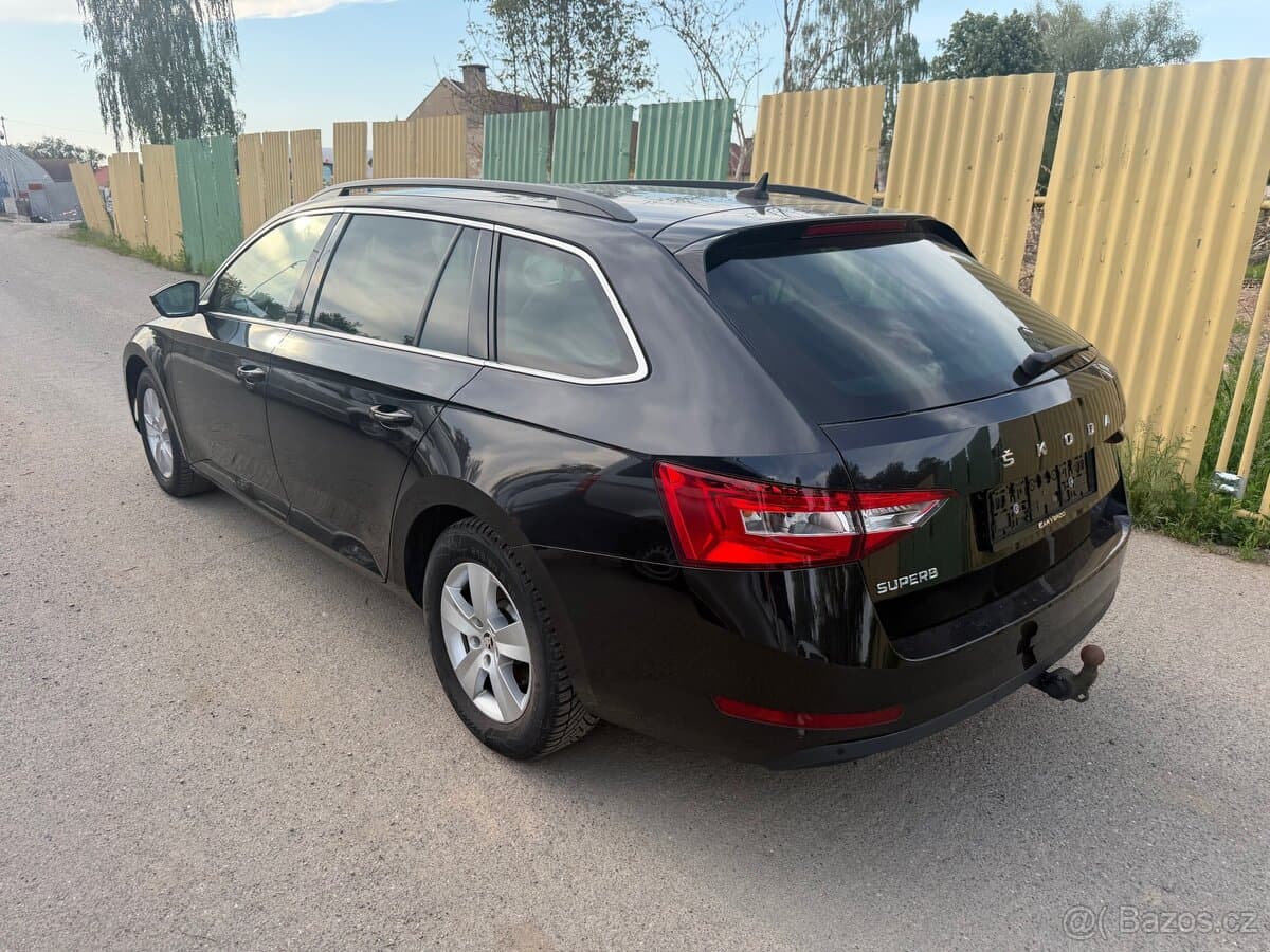 Škoda Superb 3 FL 2.0 Tdi 110Kw Style Kamera Tažný