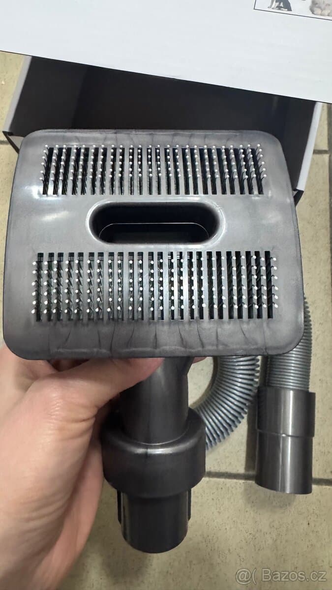 Sada s kartáčem na srst pro vysavače Dyson