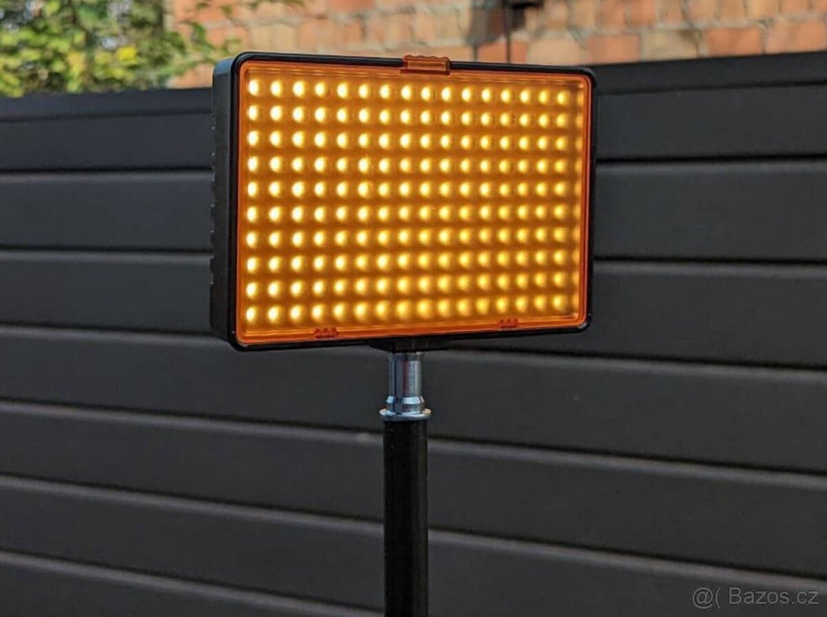LED videoreflektor SAMTIAN LED-TL-160S sada