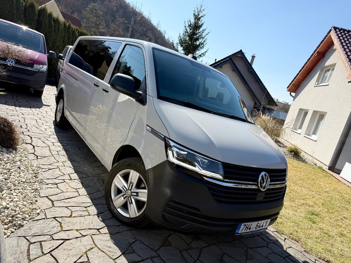 VW Caravelle T6.1 LONG DSG barva ASCOT-Multivan PRONÁJEM