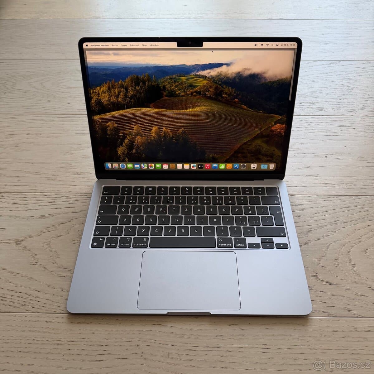 NOVÝ APPLE MACBOOK AIR 13" M3/16GB/256GB/APPLE ZÁRUKA 1 ROK
