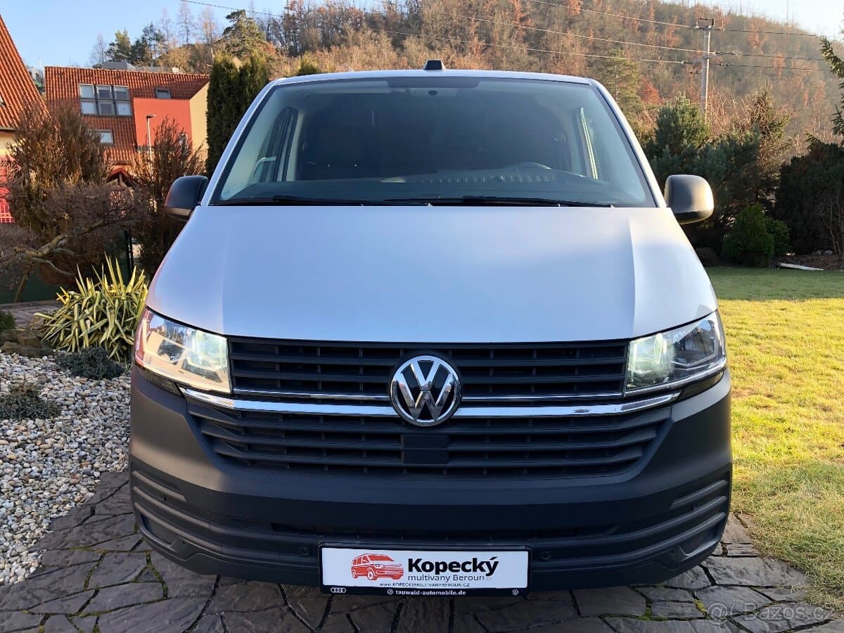 VW Transporter T6.1 DPH 156 tis. km Barva Silber Multivan