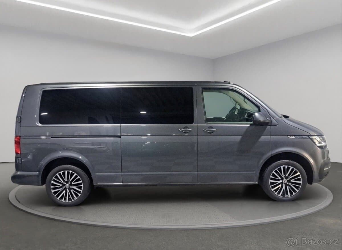 VW Caravelle T6.1 DSG-LONG-DPH-barva Indium Grey Multivan