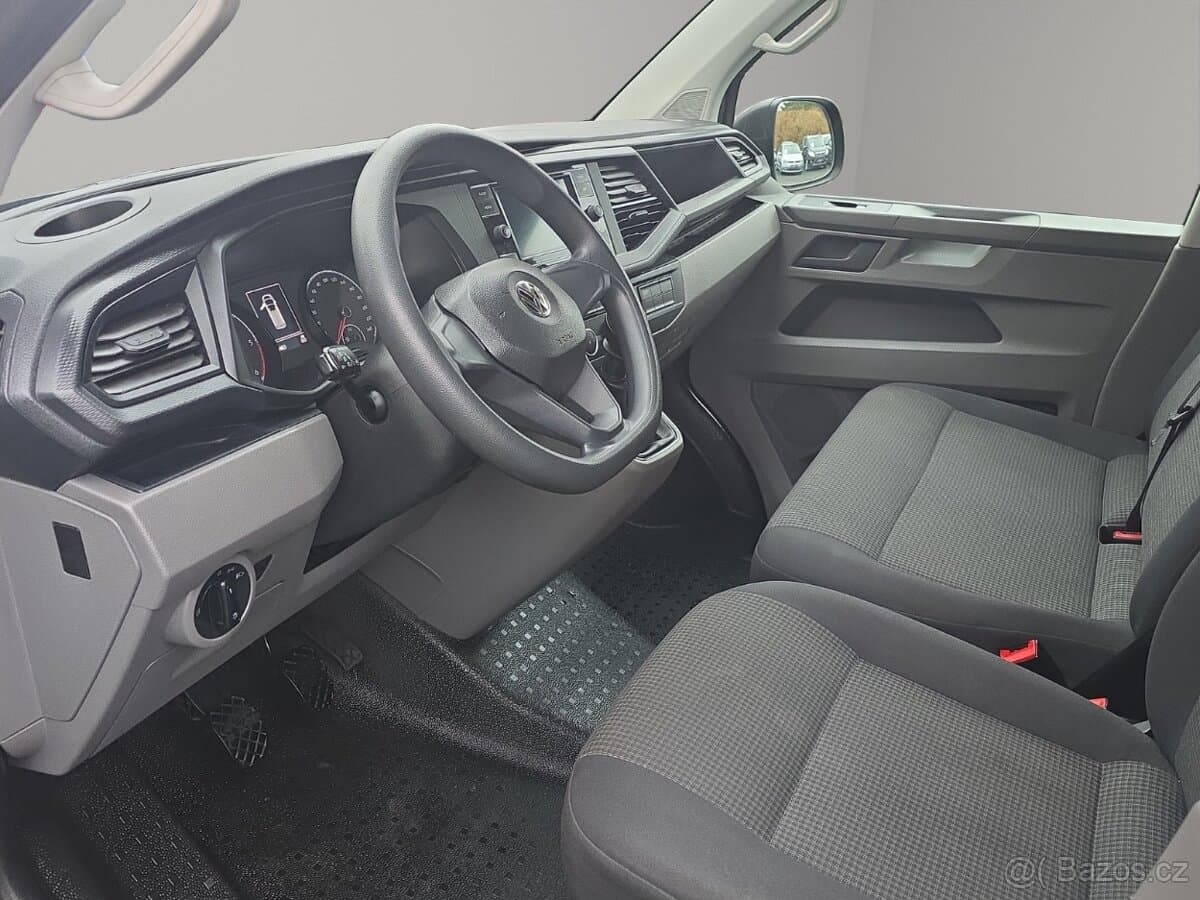 VW Transporter T6.1 LONG-DPH-barva Black Multivan