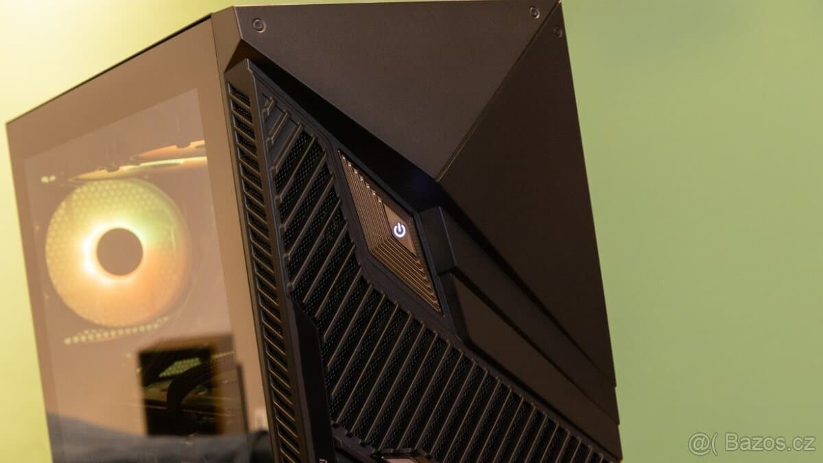 Herní PC MSI RTX 4080 / 13700KF / 32GB / 2TB SSD / záruka