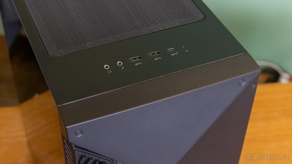 Herní PC MSI RTX 4080 / 13700KF / 32GB / 2TB SSD / záruka