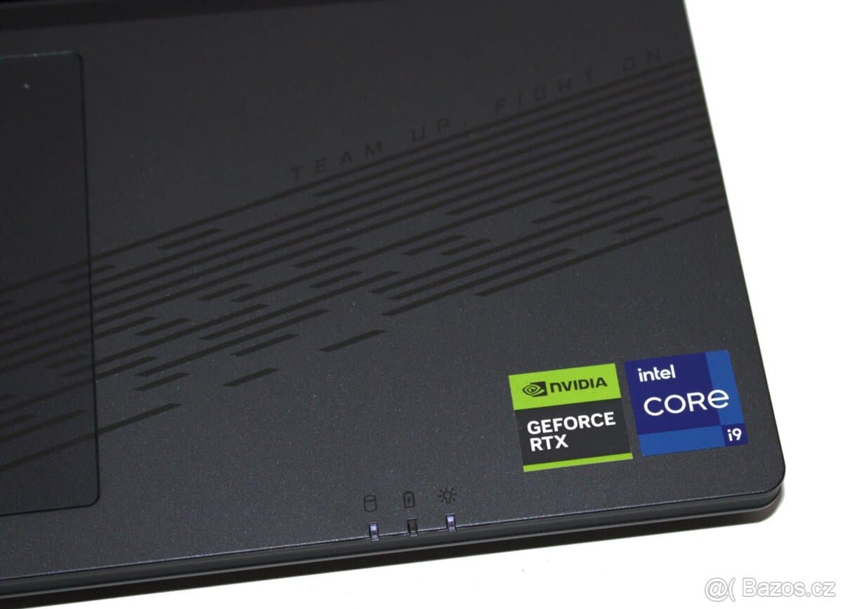 herní notebook AORUS – 14900HX • RTX 4070 • 32GB • 1TB SSD