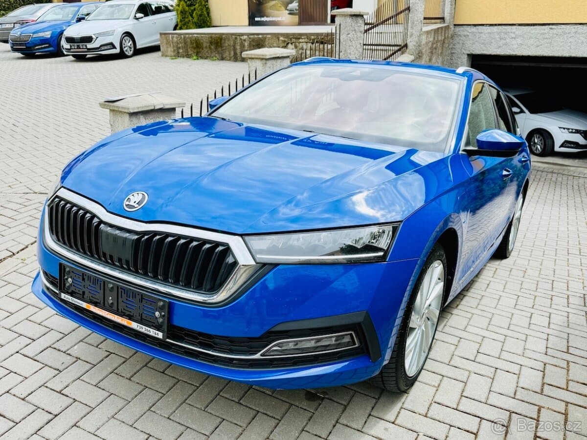 ŠKODA OCTAVIA IV 1,4TSi iV 150kW HYBRID STYLE DSG Koup.ČR -