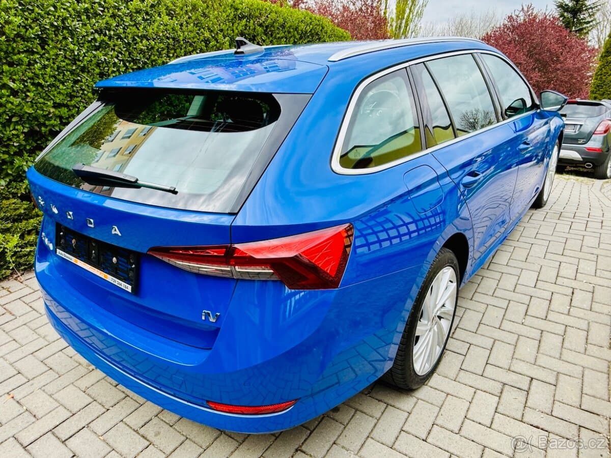 ŠKODA OCTAVIA IV 1,4TSi iV 150kW HYBRID STYLE DSG Koup.ČR -