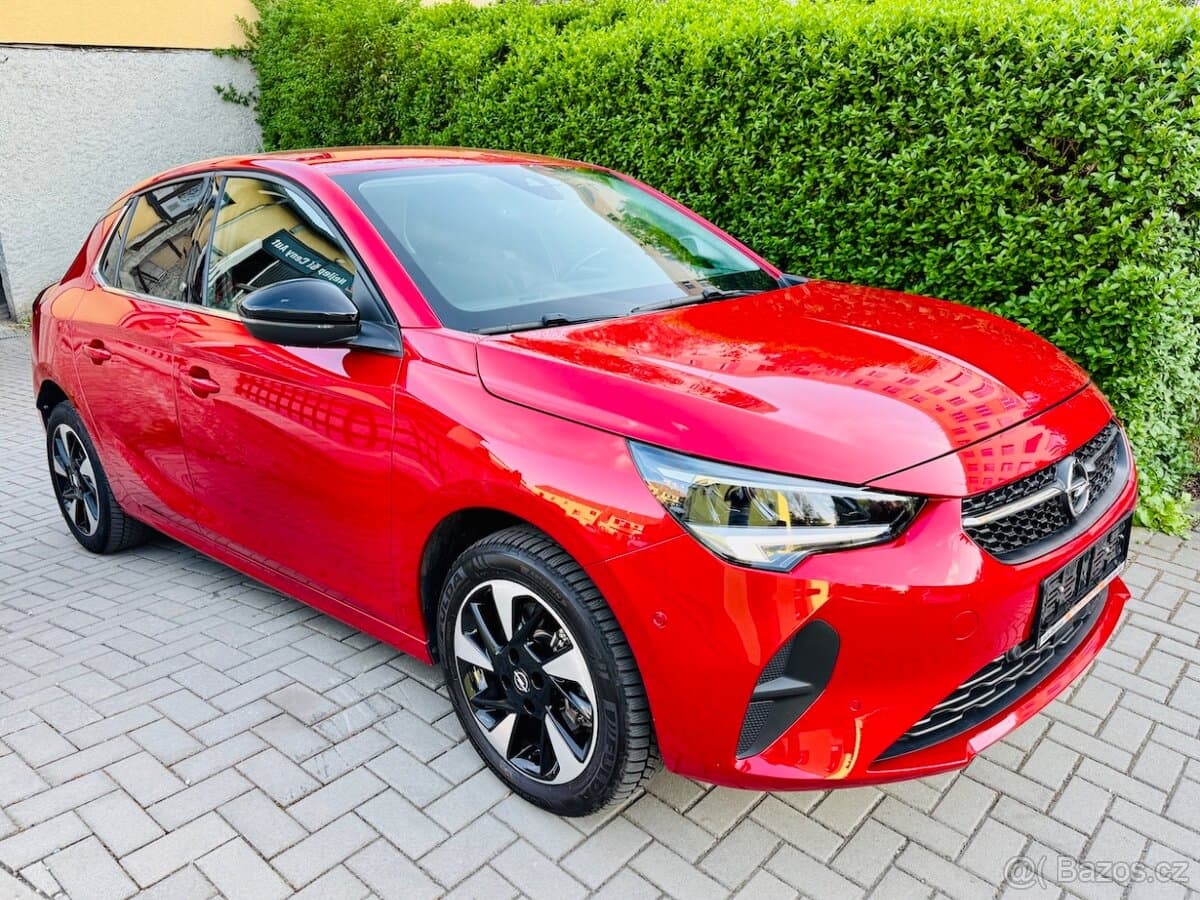 OPEL e-CORSA 100kW ELEGANCE electro Koup.ČR,1.majitel,2023