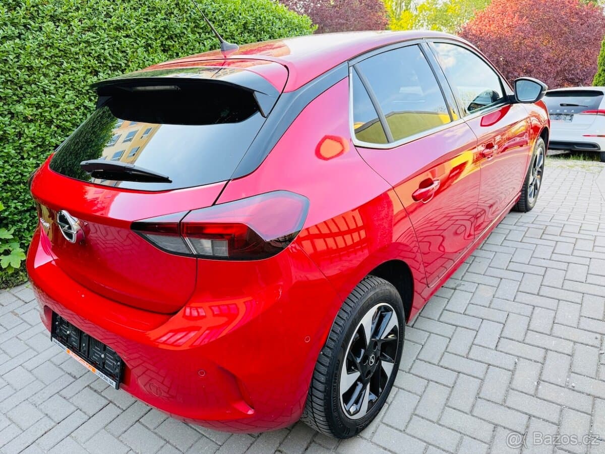 OPEL e-CORSA 100kW ELEGANCE electro Koup.ČR,1.majitel,2023