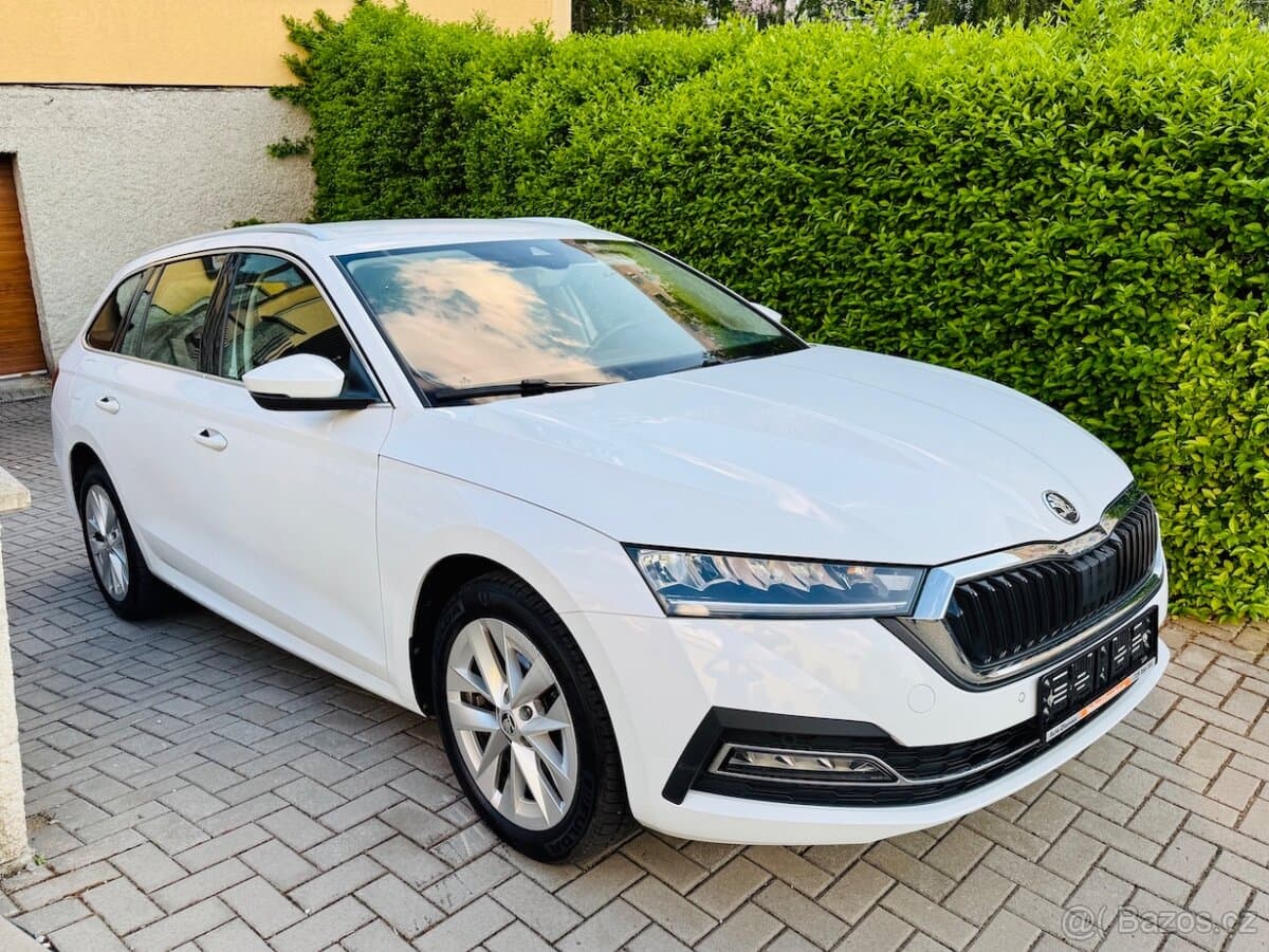 ŠKODA OCTAVIA IV 1,5TSi G-TEC 96kW STYLE DSG Koup.ČR,2022@