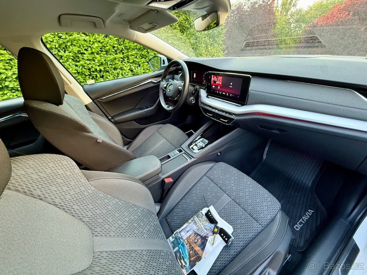 ŠKODA OCTAVIA IV 1,5TSi G-TEC 96kW STYLE DSG Koup.ČR,2022@