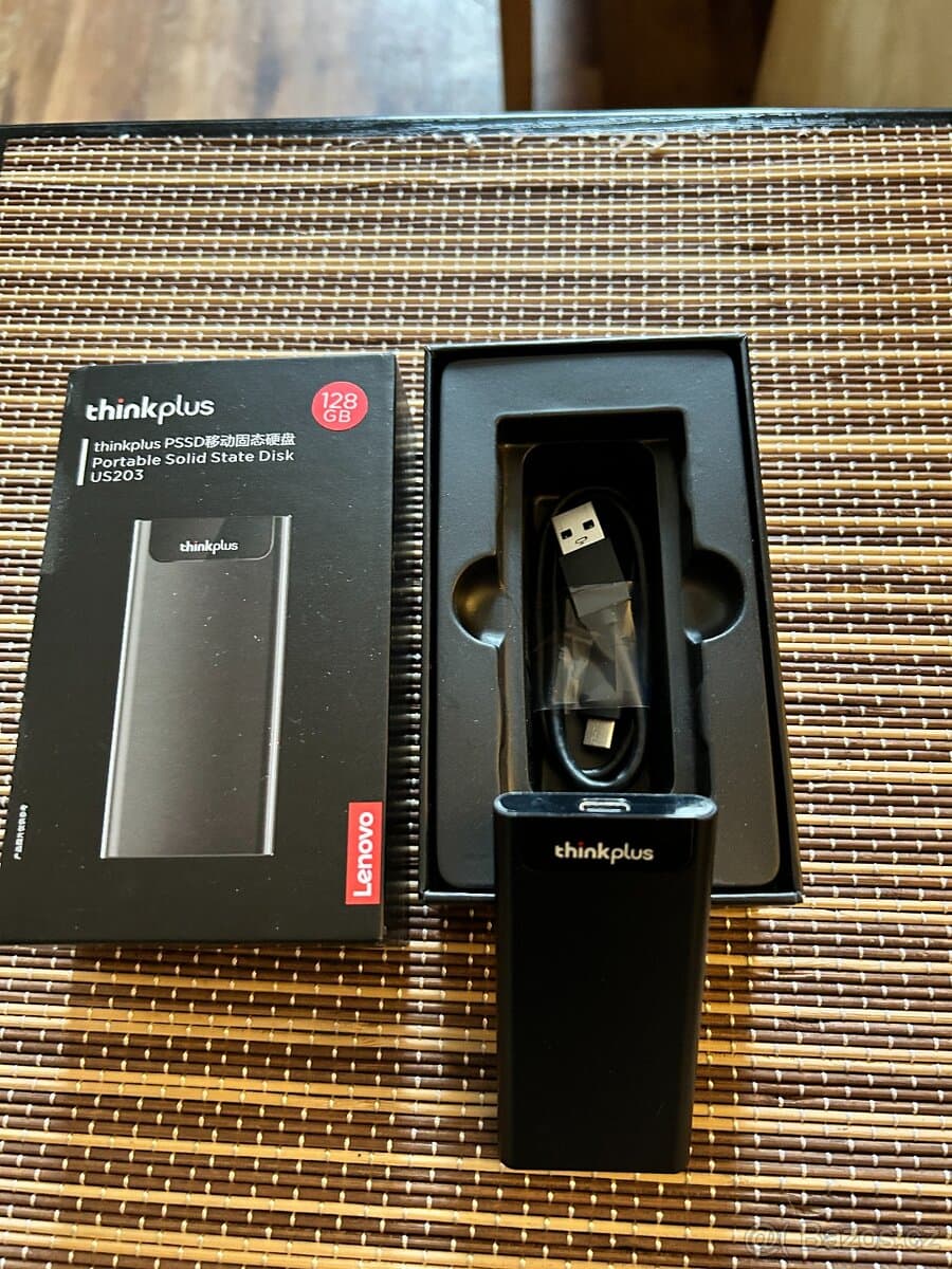 externí SSD disk Lenovo Think plus