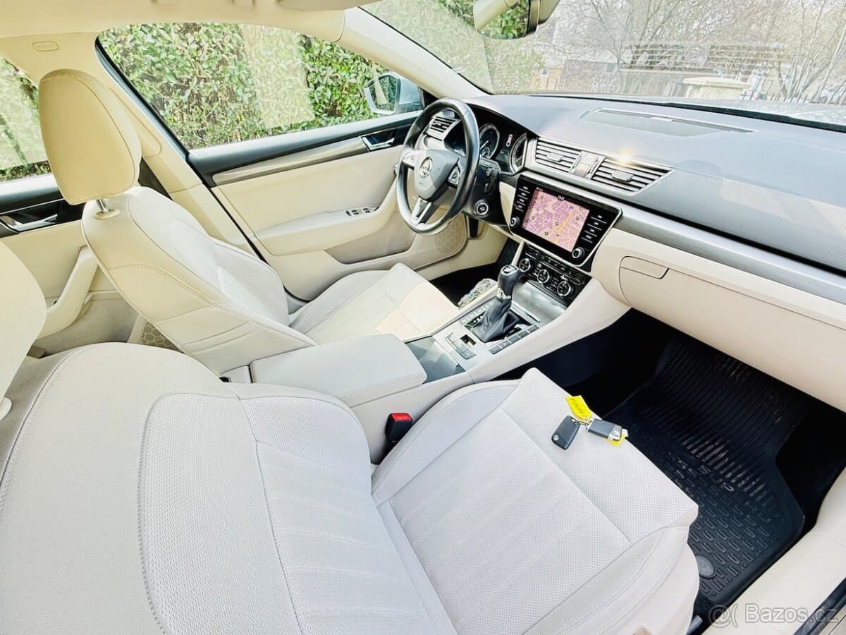 ŠKODA SUPERB 3 1,4TSi iV STYLE DSG ACC DCC HYBRID,98.000km