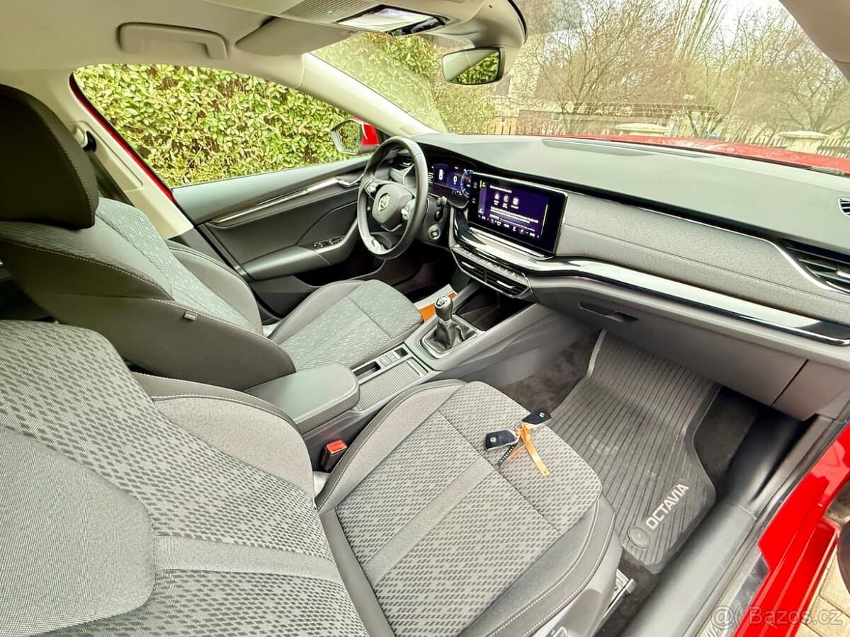 ŠKODA OCTAVIA IV 2,0TDi 85kW STYLE VYHŘ.OKNO Koup.ČR,2022