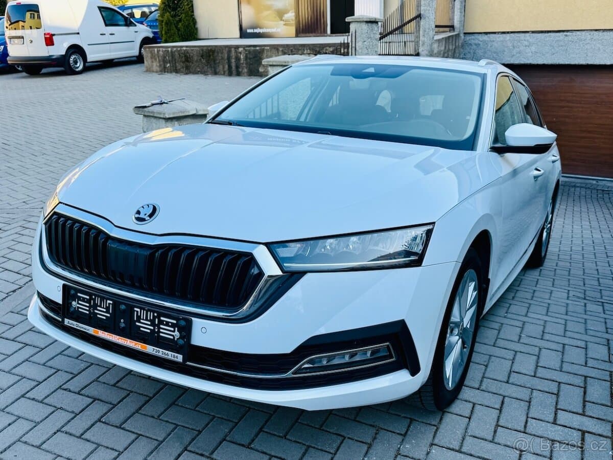 ŠKODA OCTAVIA IV 1,5TSi G-TEC 96kW STYLE DSG Koup.ČR,2022 -