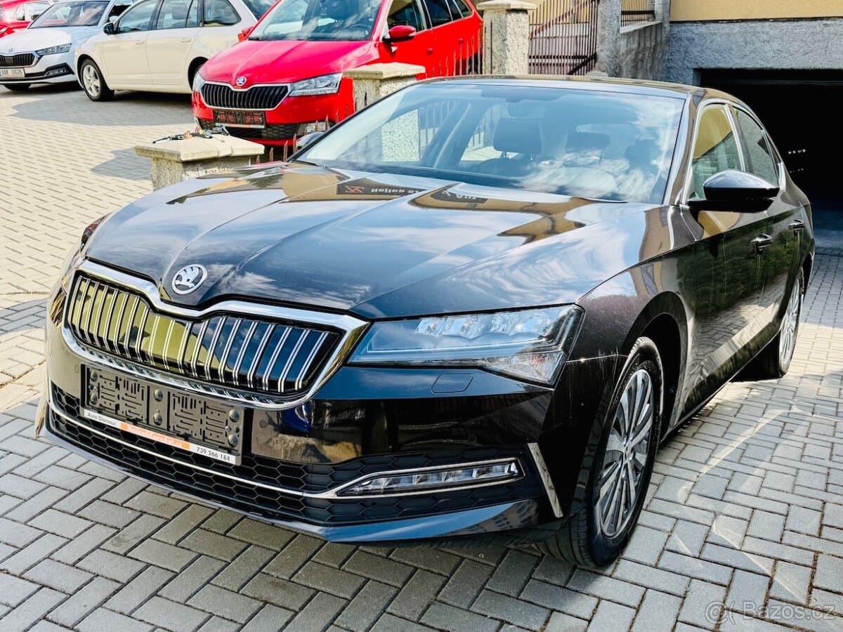 ŠKODA SUPERB 3 1,4TSi iV STYLE HYBRID DCC Koup.ČR,60.000km